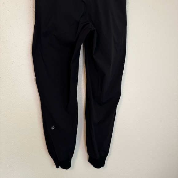 Lululemon Women’s Dance Studio Mid-Rise Jogger 28” Black size 6 Casual Hiking - Picture 5 of 14